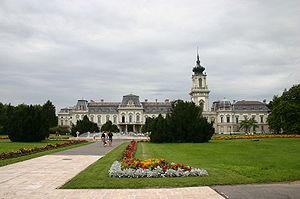 http://upload.wikimedia.org/wikipedia/commons/thumb/a/a7/Festetics_kastely.jpg/300px-Festetics_kastely.jpg